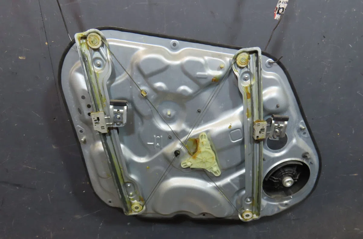 Mecanisme  moteur lève-glace avant droit Kia VENGA (YN) 1.4 crdi 90 (2010) occasion