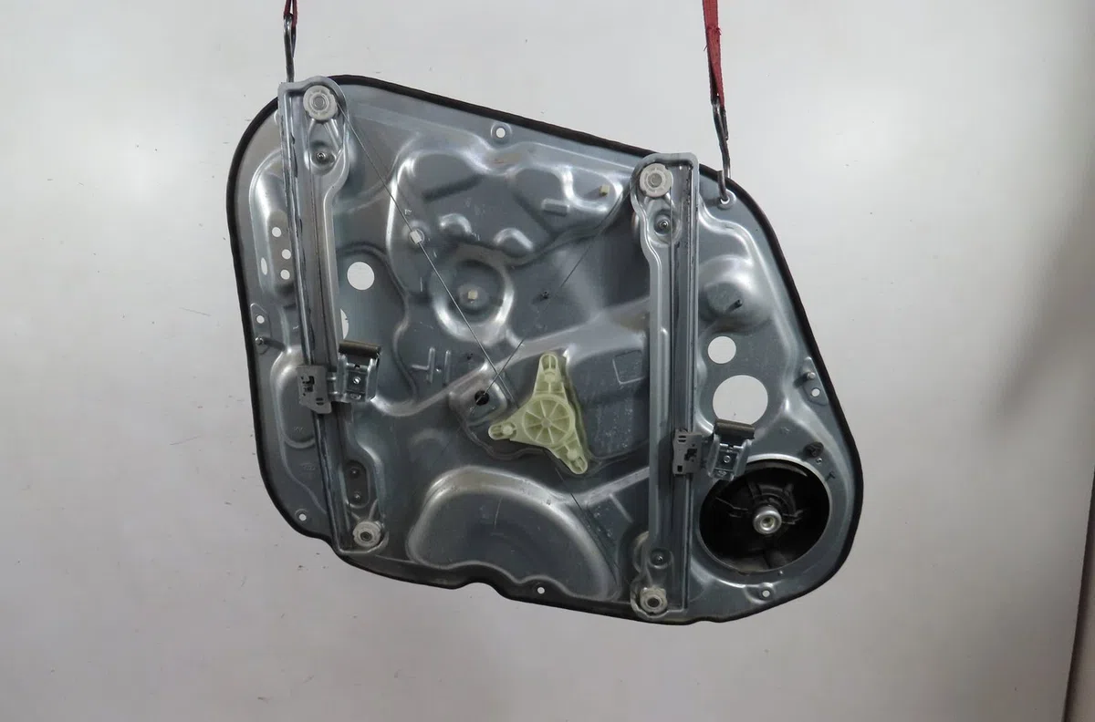 Mecanisme  moteur lève-glace avant droit Kia VENGA (YN) 1.6 cvvt (2010) occasion