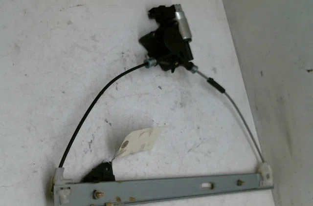 Mecanisme  moteur lève-glace avant droit MAZDA MAZDA 3 occasion
