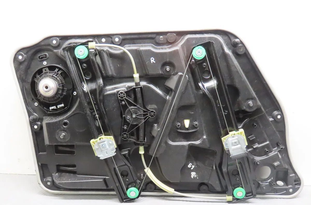Mecanisme  moteur lève-glace avant droit Mercedes-benz CLASSE A (W176) A 180 (176.042) (2012-2018) occasion