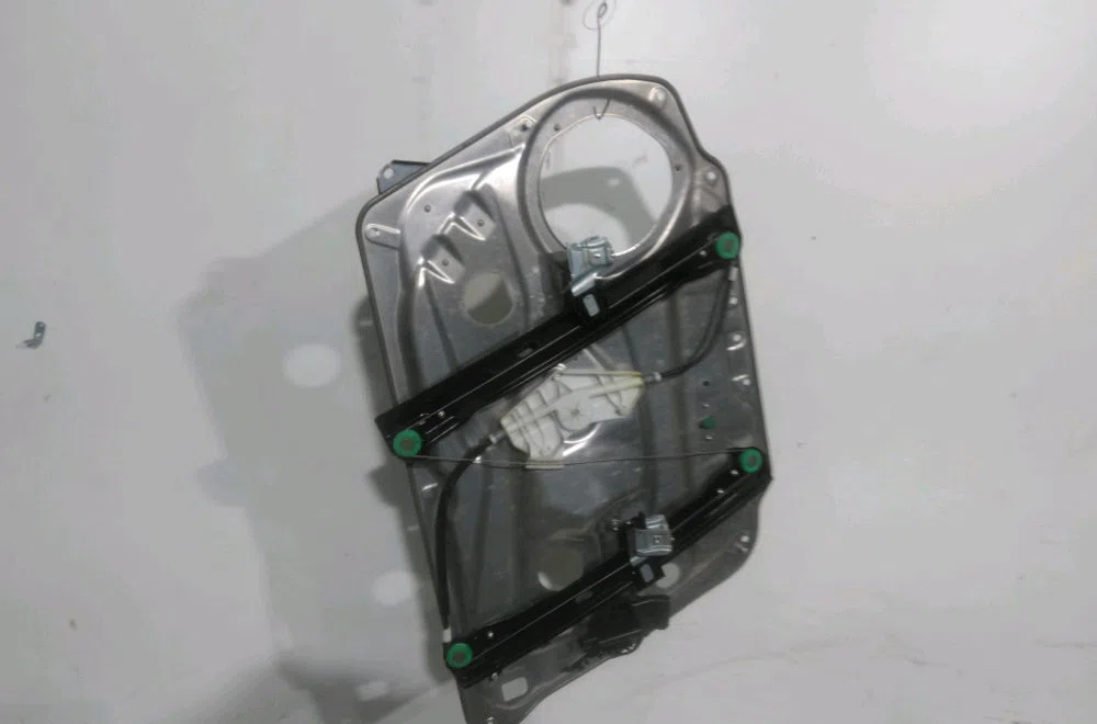 Mecanisme  moteur lève-glace avant droit Mercedes-benz CLASSE C (W204) C 180 cdi (204.000) (2010-2014) occasion