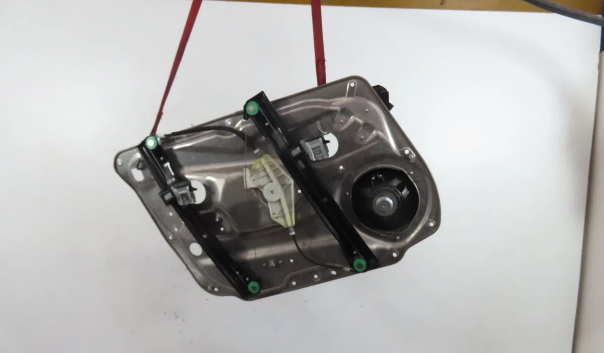 Mecanisme  moteur lève-glace avant droit Mercedes-benz CLASSE C (W204) C 220 cdi (204.008) (2007-2008) occasion