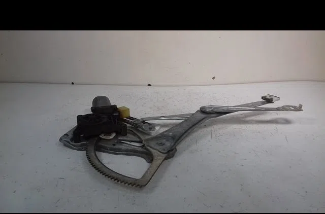 Mecanisme  moteur lève-glace avant droit Mercedes-benz CLASSE E (W210) E 220 cdi (210.006) (1998-1999) occasion