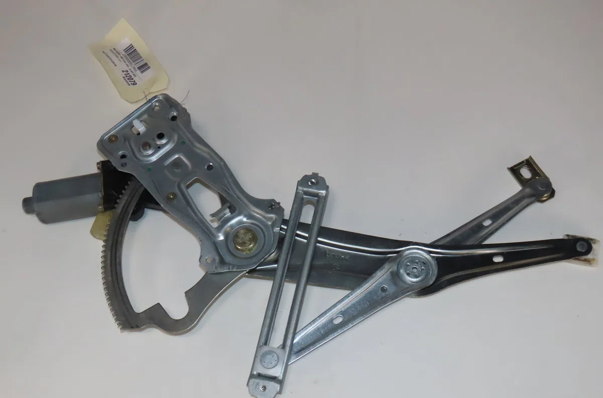 Mecanisme  moteur lève-glace avant droit Mercedes-benz CLK (C208) Clk 200 (208.335) (1997-2002) occasion