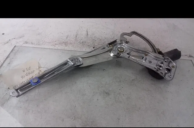 Mecanisme  moteur lève-glace avant droit Mercedes-benz CLK (C208) Clk 320 (208.365) (1997-2002) occasion