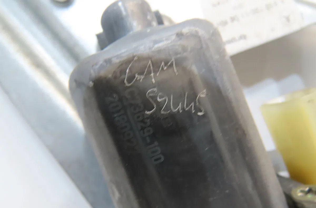 Mecanisme  moteur lève-glace avant droit Mercedes-benz SPRINTER 4-t Camionnette (B907, B910) 414 cdi rwd (907.643, 907.6