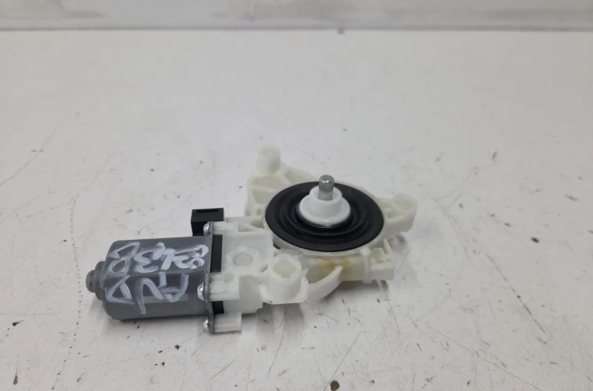 Mecanisme  moteur lève-glace avant droit MERCEDES CLASSE A 177 PHASE 1 occasion