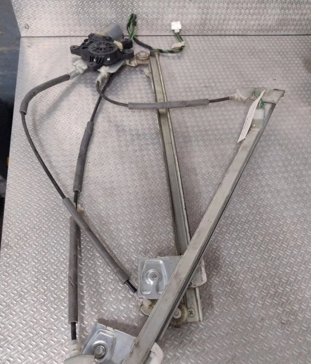 Mecanisme  moteur lève-glace avant droit MERCEDES VITO 639  VITO 639 PHASE 1 occasion