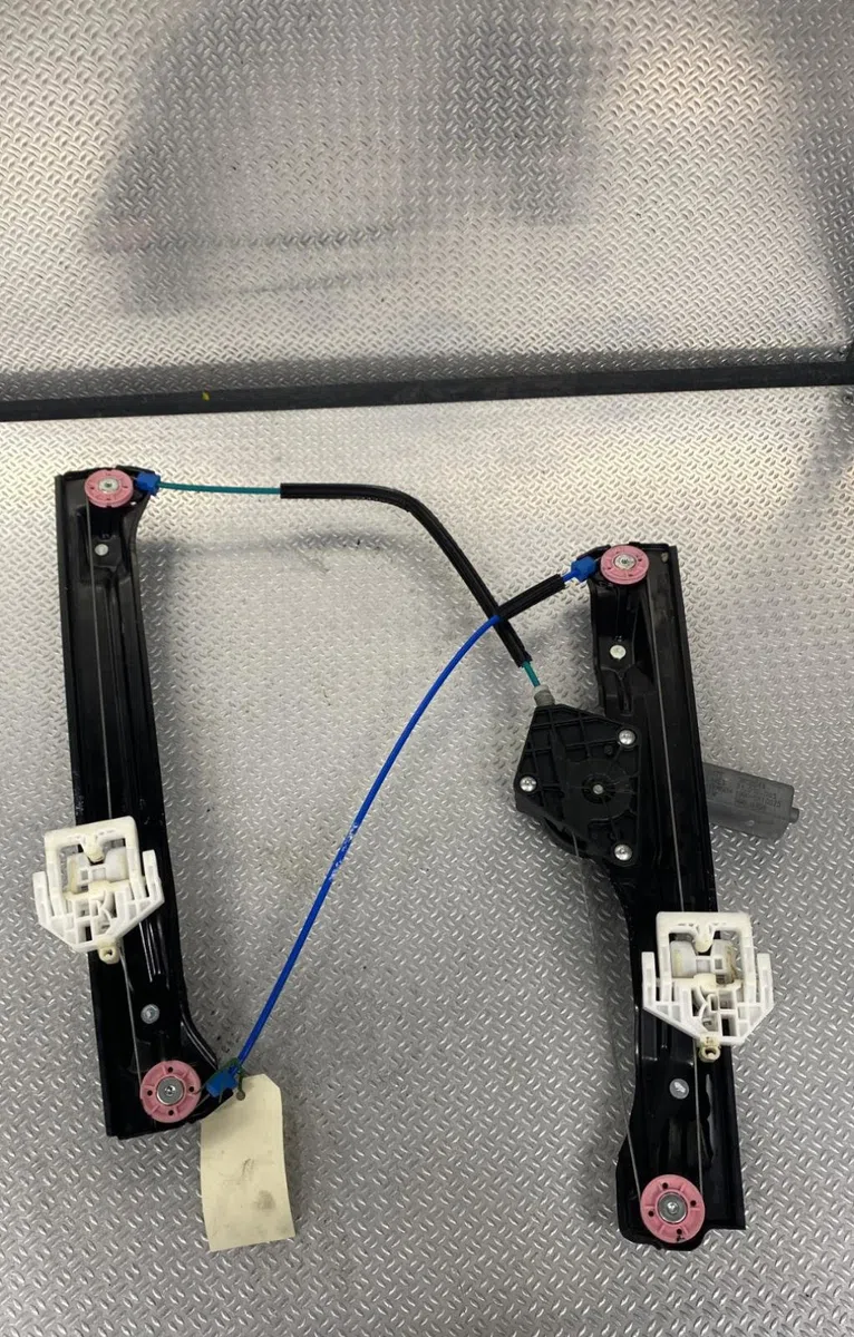 Mecanisme  moteur lève-glace avant droit Mini MINI CLUBMAN (F54) Cooper d (2014) occasion