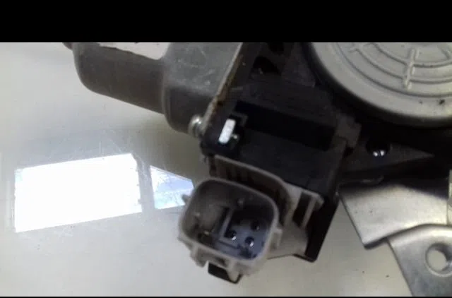 Mecanisme  moteur lève-glace avant droit Nissan CUBE (Z12) 1.5 dci (2010) occasion