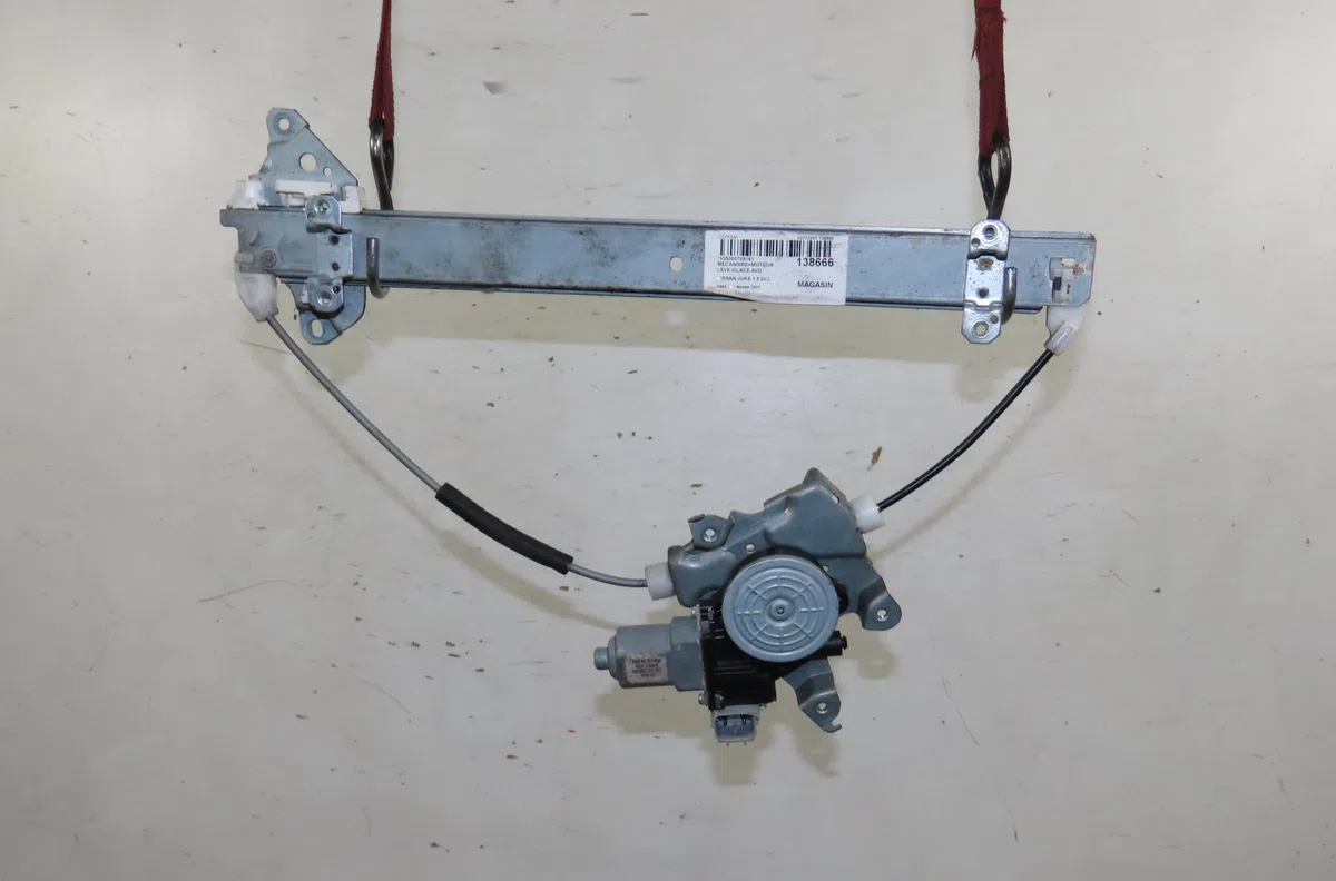 Mecanisme  moteur lève-glace avant droit Nissan JUKE (F15) 1.5 dci (2010) 5 portes occasion