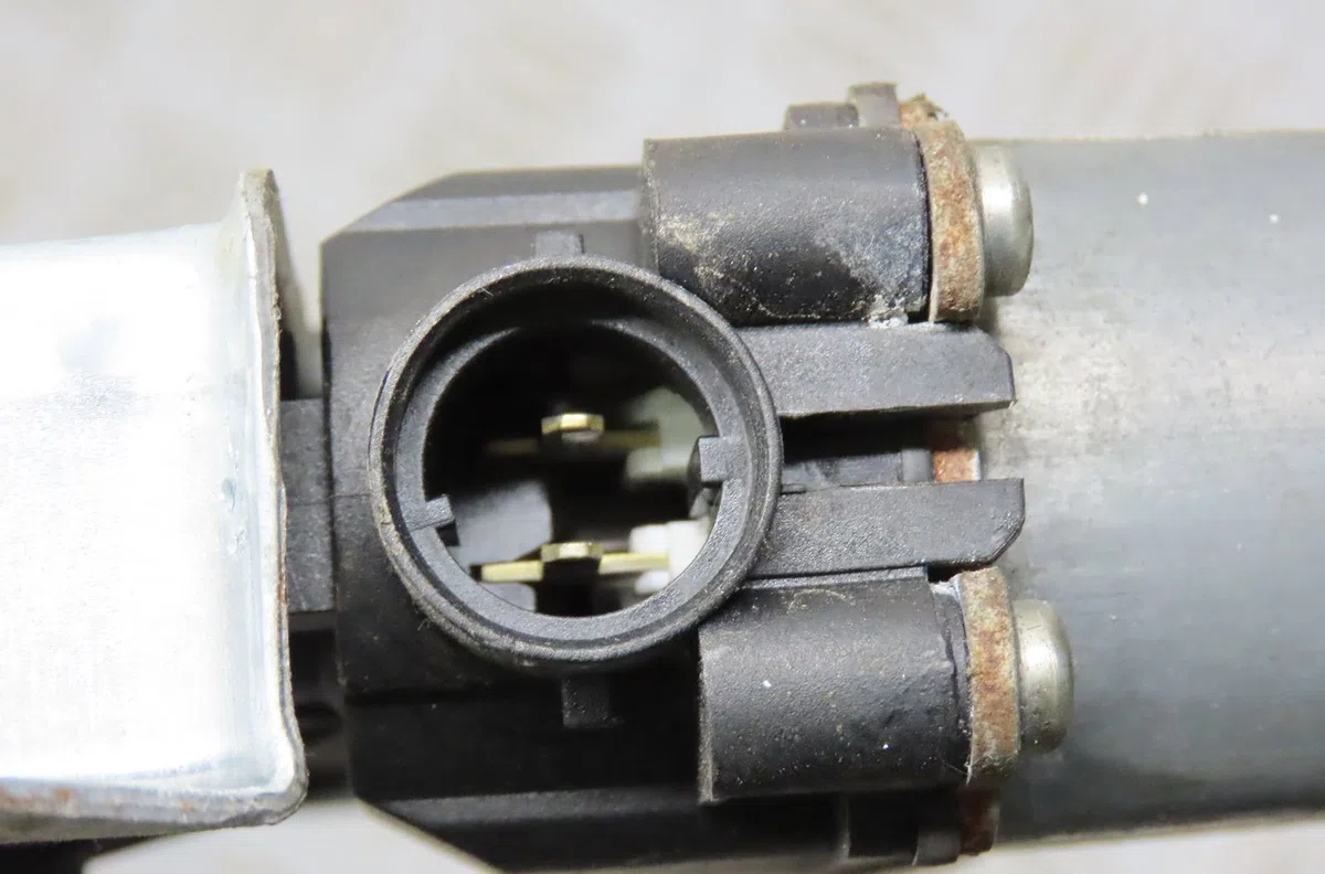 Mecanisme  moteur lève-glace avant droit Nissan KUBISTAR Camionnette (X76) 1.5 dci 70 (2005-2009) occasion