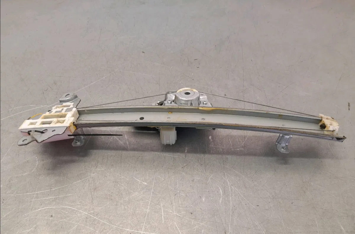 Mecanisme  moteur lève-glace avant droit Nissan MICRA V (K14) 1.0 ig-t (2021) occasion