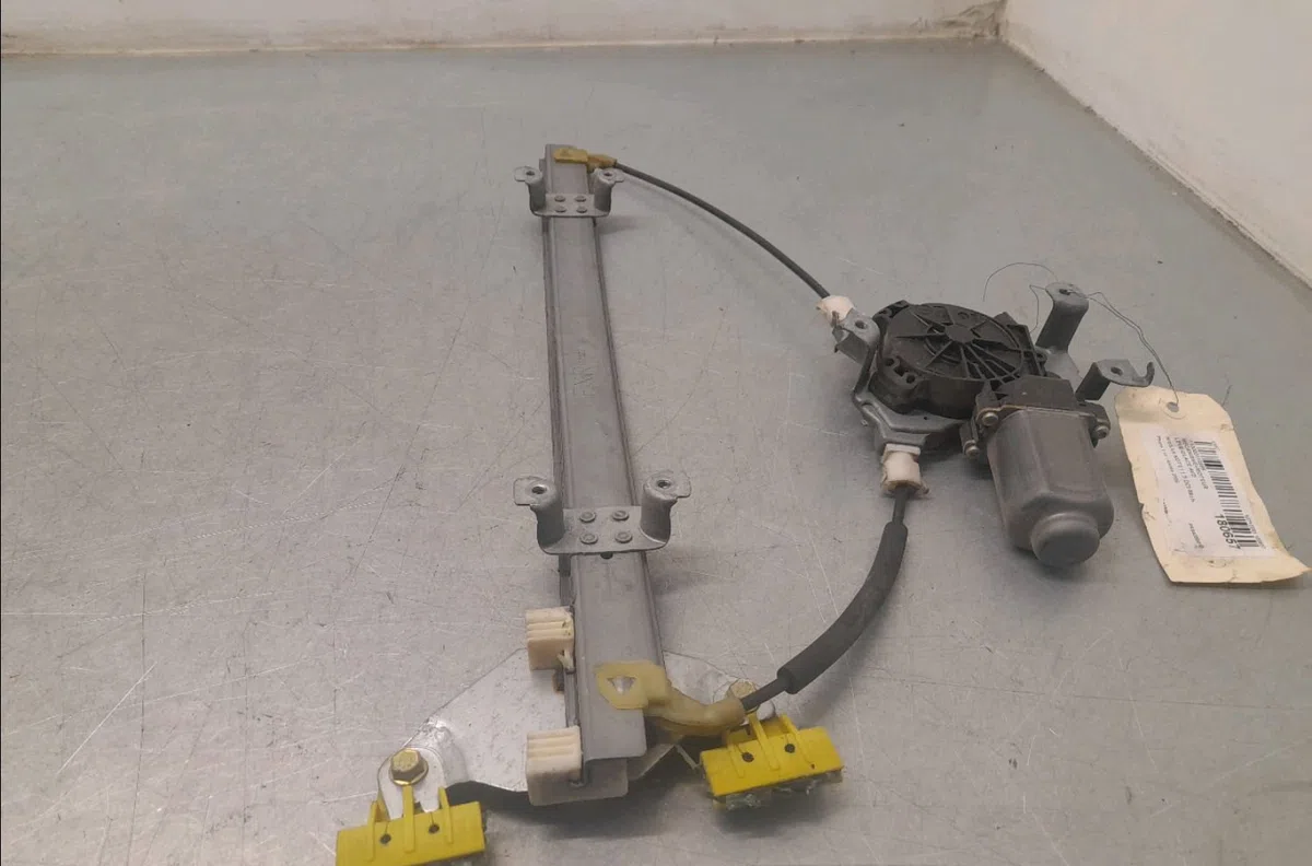 Mecanisme  moteur lève-glace avant droit NISSAN NOTE I  1.5 DCI 68ch occasion