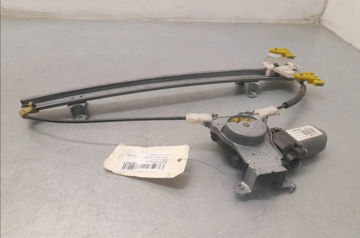 Mecanisme  moteur lève-glace avant droit NISSAN NOTE I  1.5 DCI 68ch occasion