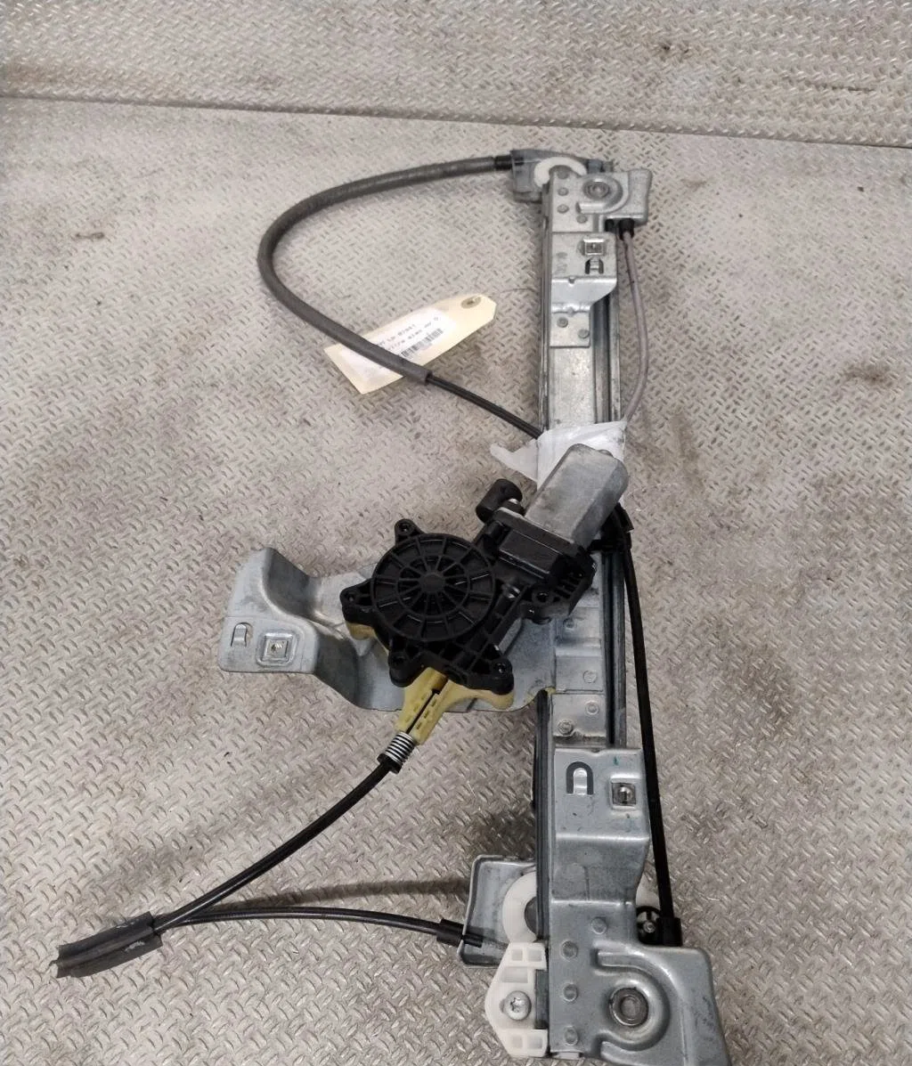 Mecanisme  moteur lève-glace avant droit NISSAN NV250  NV250 occasion
