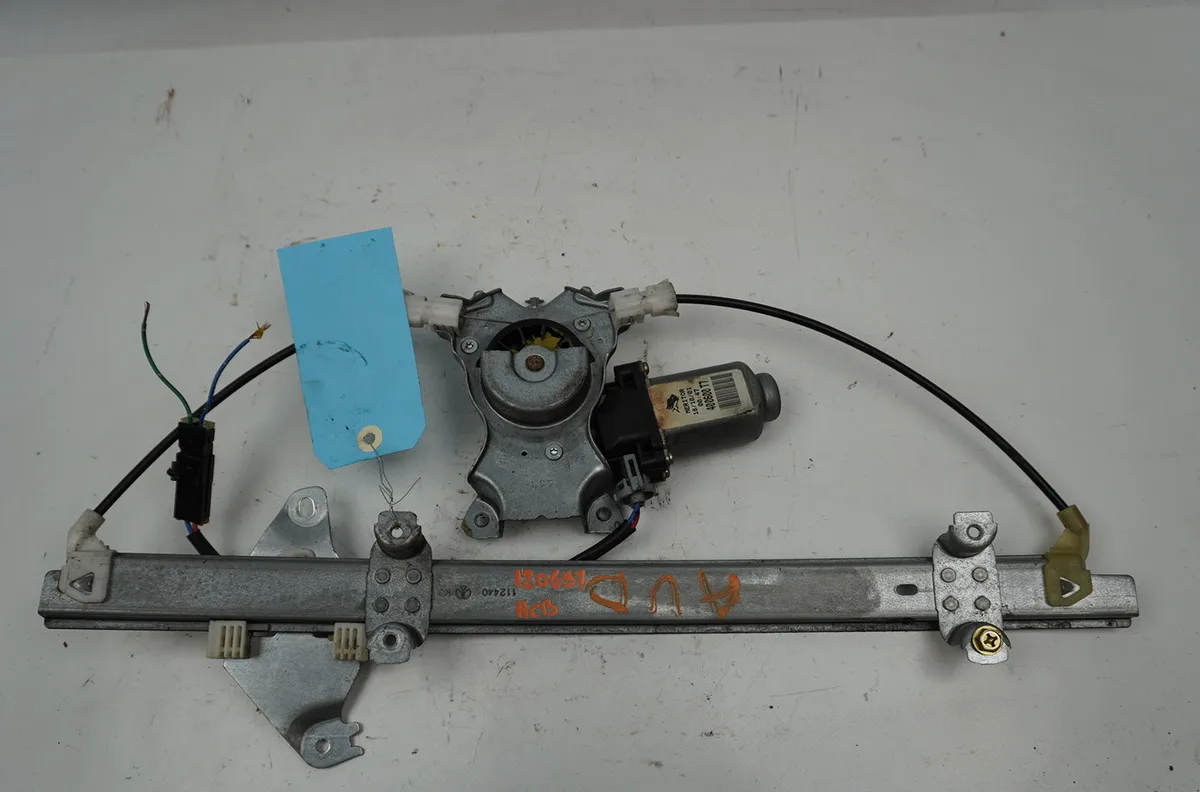 Mecanisme moteur lève-glace avant droit Nissan PRIMERA Hatchback (P11) 2.0 td (1996-2002) occasion