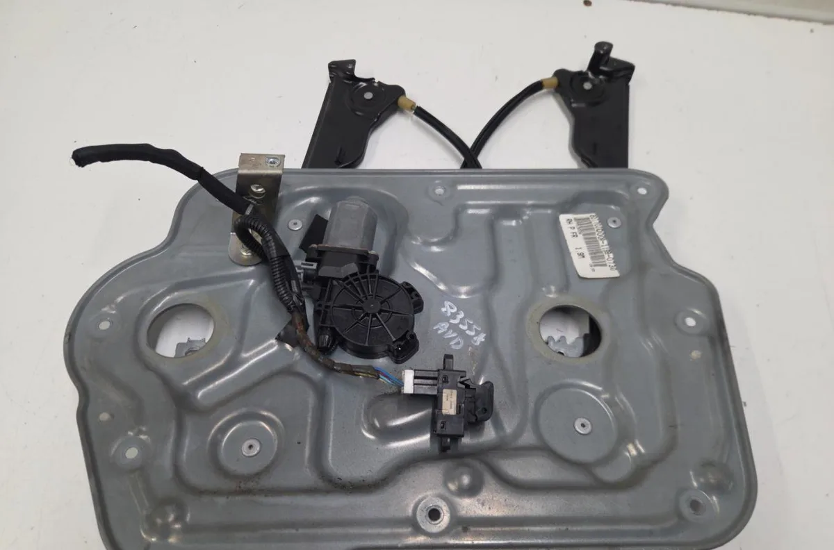 Mecanisme  moteur lève-glace avant droit NISSAN QASHQAI 1 PHASE 1 occasion