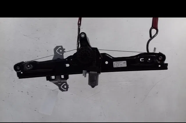 Mecanisme  moteur lève-glace avant droit Nissan QASHQAI II SUV (J11, J11_) 1.2 dig-t (2013) occasion