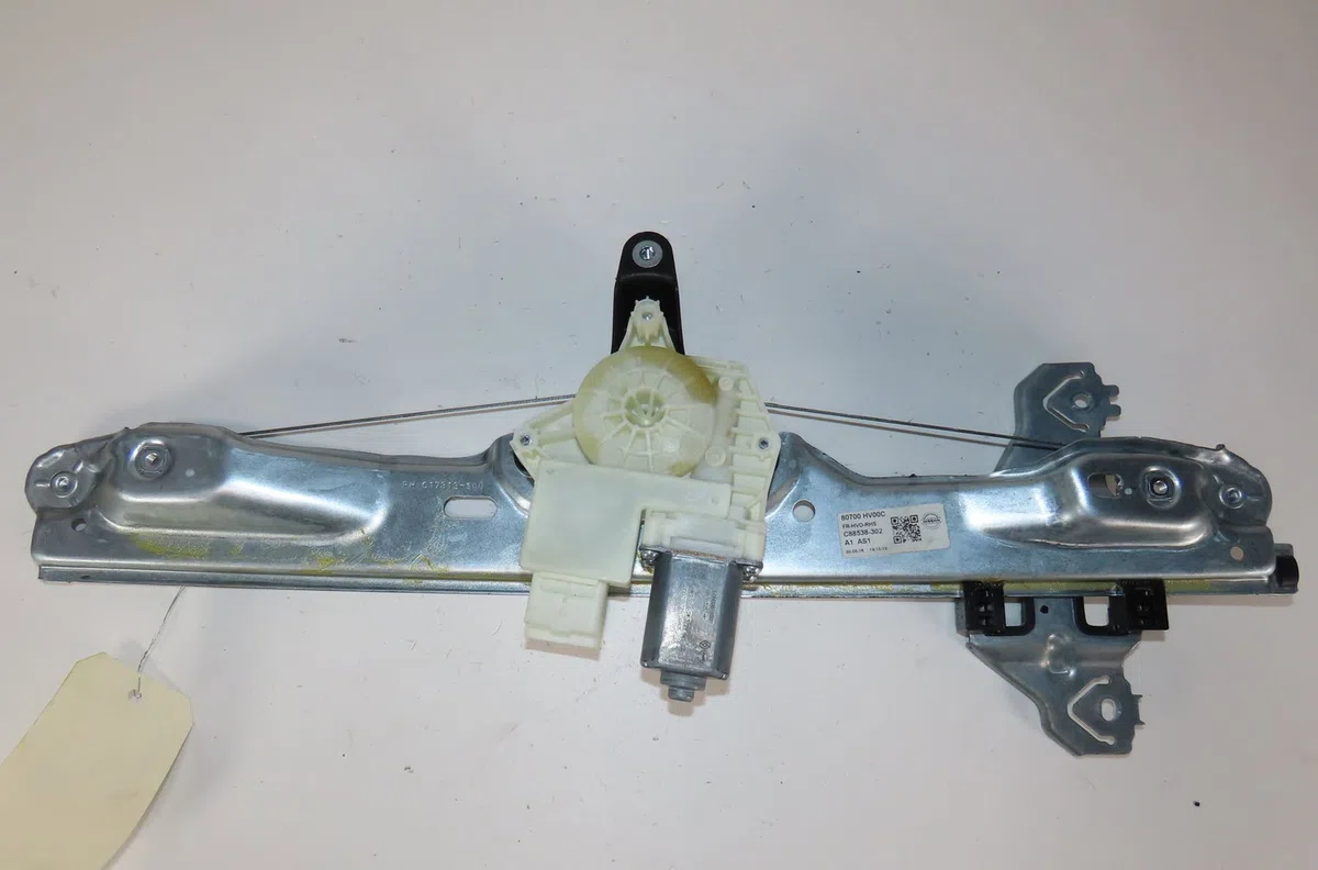 Mecanisme  moteur lève-glace avant droit Nissan QASHQAI II SUV (J11, J11_) 1.2 dig-t (2013) occasion