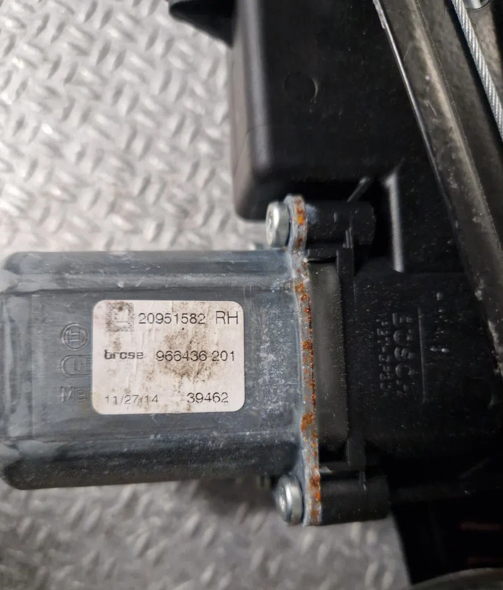 Mecanisme  moteur lève-glace avant droit OPEL ASTRA J  ASTRA J PHASE 2 occasion