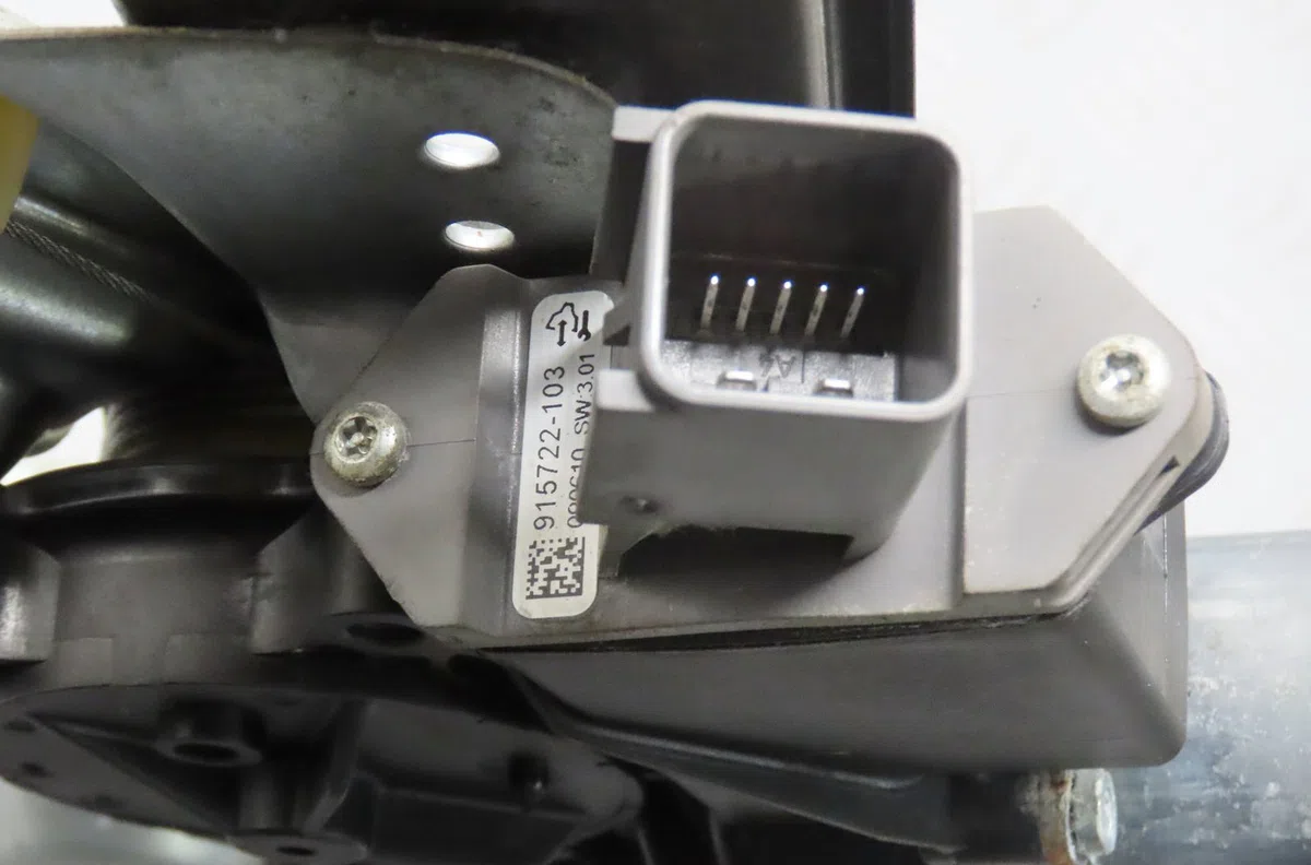 Mecanisme  moteur lève-glace avant droit Opel ASTRA J (P10) 2.0 cdti (68) (2009-2015) occasion