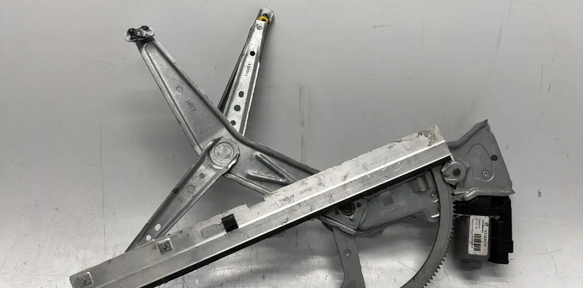 Mecanisme moteur lève-glace avant droit OPEL CALIBRA COUPE occasion
