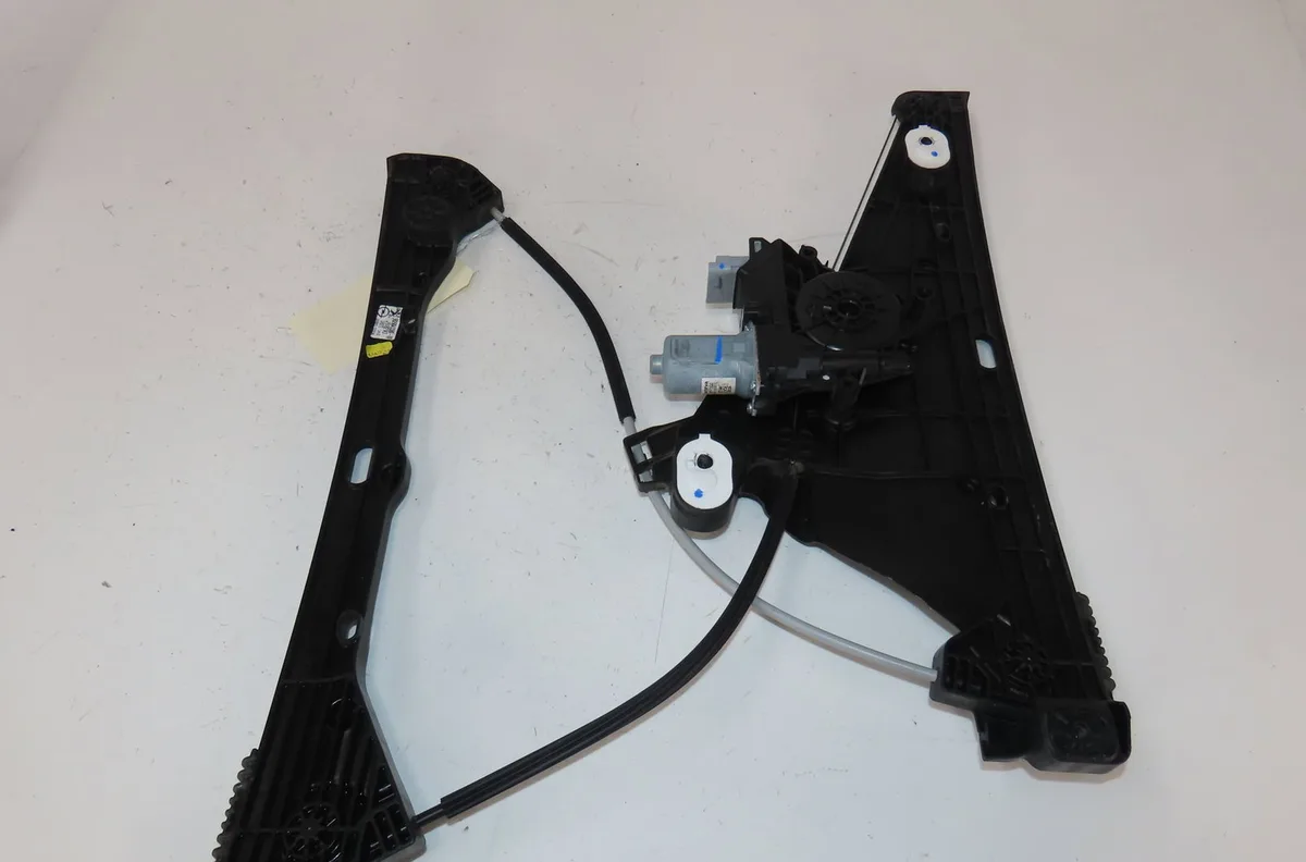 Mecanisme moteur lève-glace avant droit Opel CORSA F 1.5 (68) (2019) occasion
