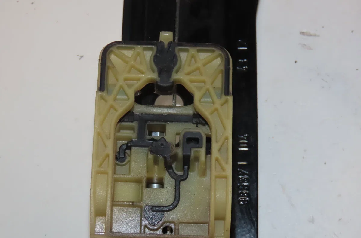 Mecanisme  moteur lève-glace avant droit Opel INSIGNIA A (G09) 2.0 cdti (68) (2008-2017) occasion