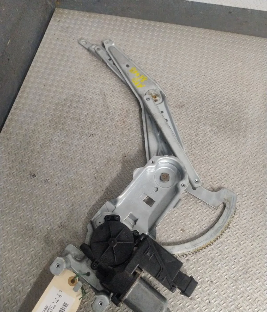 Mecanisme moteur lève-glace avant droit Opel MERIVA A Monospace (X03) 1.7 cdti (e75) (2003-2010) occasion