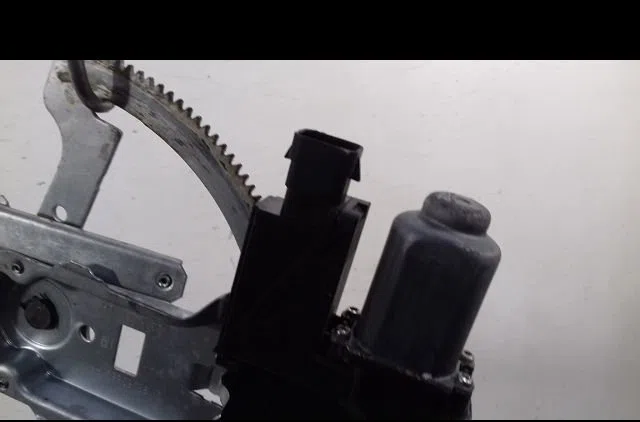 Mecanisme  moteur lève-glace avant droit Opel MERIVA A Monospace (X03) 1.7 dti (e75) (2003-2010) occasion