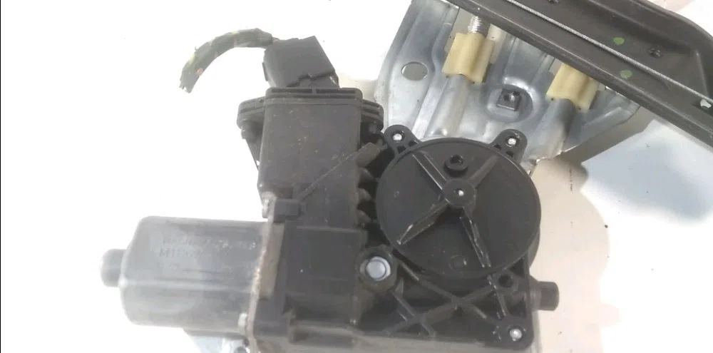 Mecanisme  moteur lève-glace avant droit Opel MERIVA B Monospace (S10) 1.3 cdti (75) (2010-2013) occasion