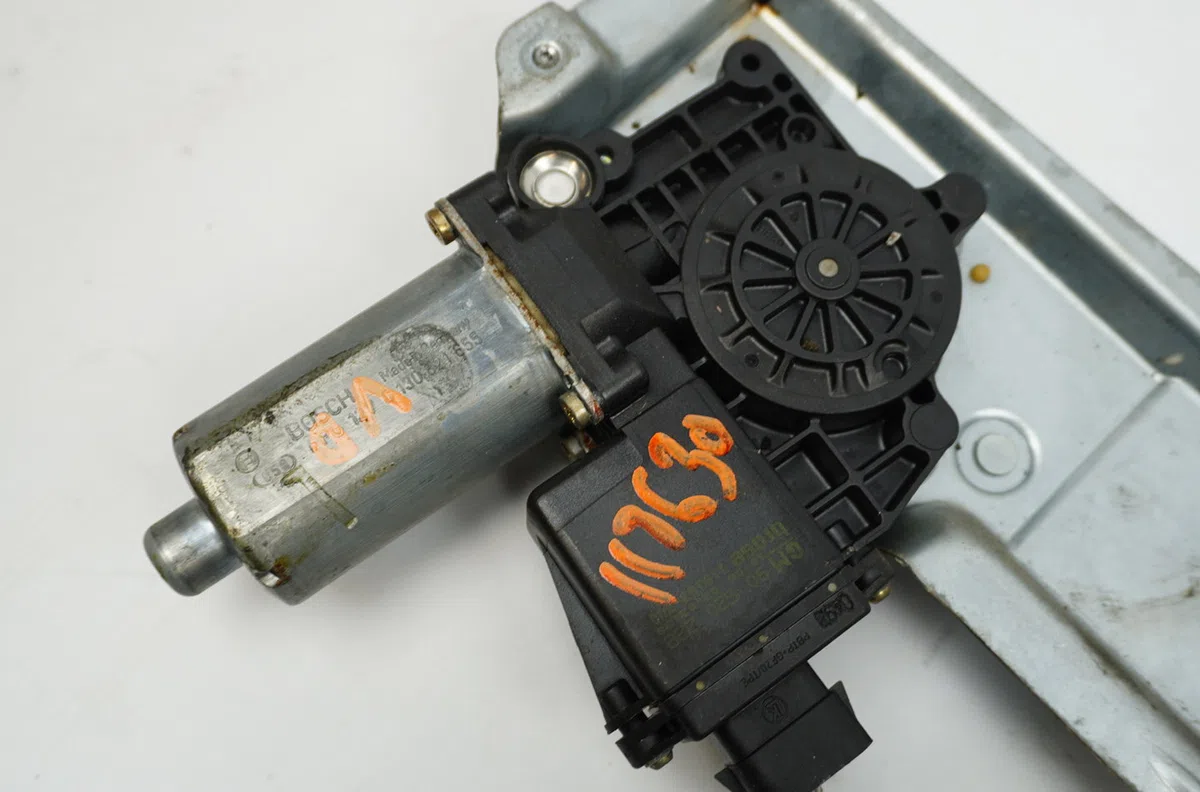 Mecanisme  moteur lève-glace avant droit Opel VECTRA B Break (J96) 2.0 dti 16v (f35) (1997-2003) occasion