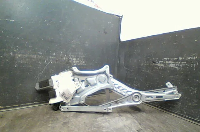 Mecanisme  moteur lève-glace avant droit Opel VECTRA C GTS (Z02) 1.9 cdti (f68) (2004-2009) occasion