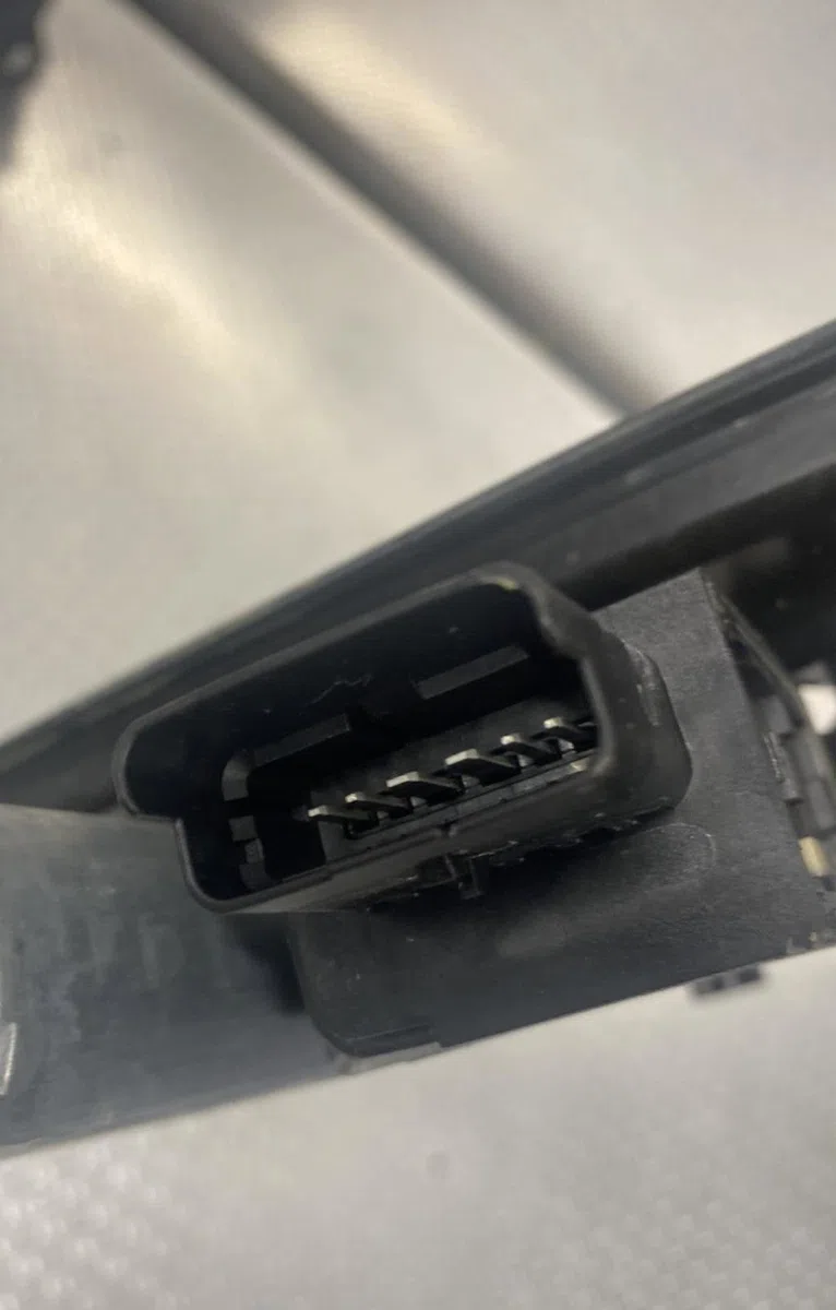 Mecanisme  moteur lève-glace avant droit OPEL VIVARO 3  VIVARO 3 PHASE 1 occasion