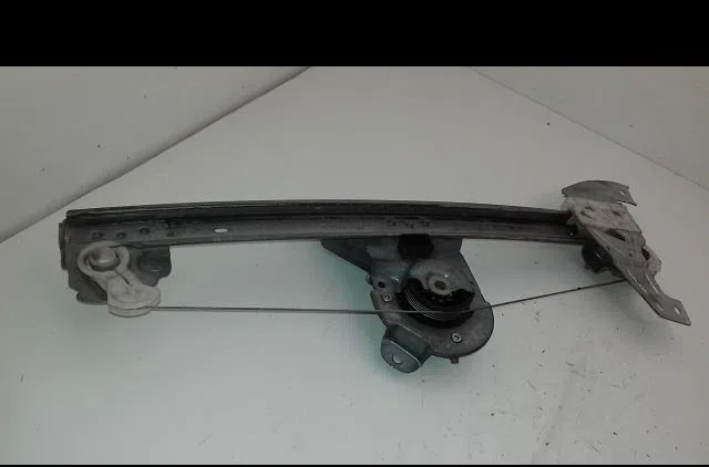 Mecanisme  moteur lève-glace avant droit Peugeot 107 (PM_, PN_) 1.4 hdi (2005-2014) occasion