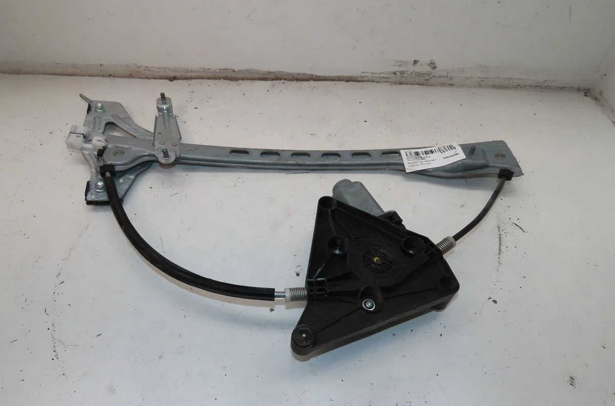 Mecanisme  moteur lève-glace avant droit Peugeot 108 1.0 vti (2014) occasion
