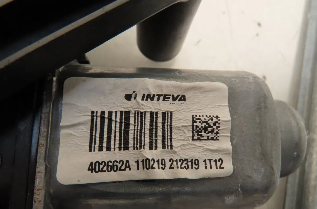 Mecanisme  moteur lève-glace avant droit Peugeot 108 1.0 vti 72 (2018) occasion