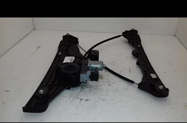 Mecanisme  moteur lève-glace avant droit Peugeot 2008 II (UD_, US_, UY_, UK_) 1.5 bluehdi 110 (udyhsk) (2021) occasion
