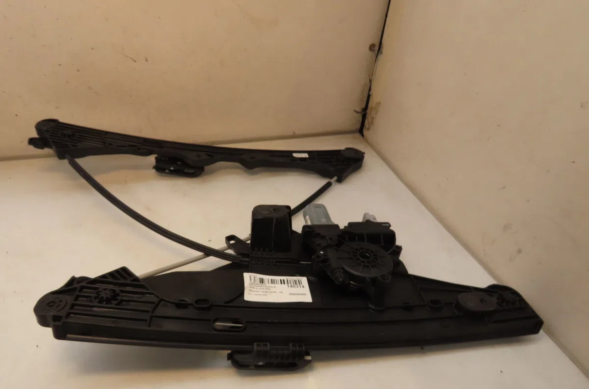 Mecanisme  moteur lève-glace avant droit Peugeot 2008 II (UD_, US_, UY_, UK_) E-2008 (2019) occasion