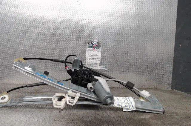 Mecanisme  moteur lève-glace avant droit PEUGEOT 206  206 occasion
