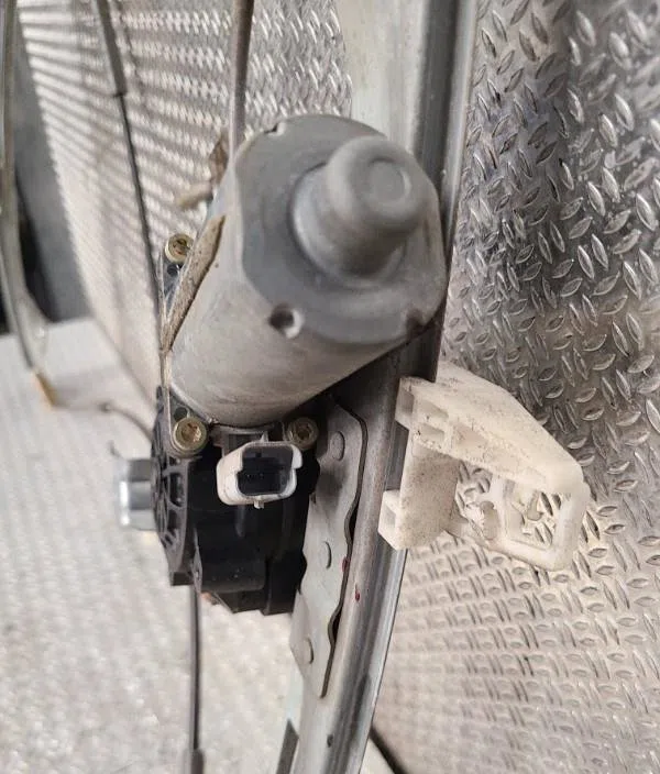 Mecanisme  moteur lève-glace avant droit PEUGEOT 206  206 PHASE 2 occasion
