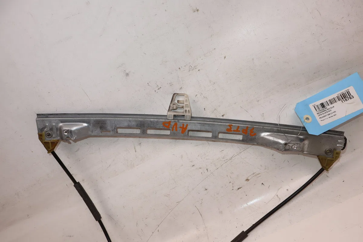 Mecanisme  moteur lève-glace avant droit Peugeot 206 3-5 portes (2A-C) 2.0 hdi 90 (1999-2009) 5 portes occasion