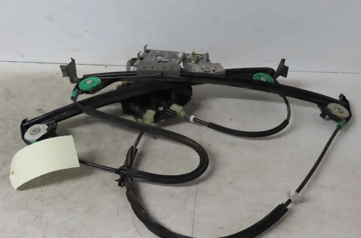 Mecanisme  moteur lève-glace avant droit PEUGEOT 206 CC occasion