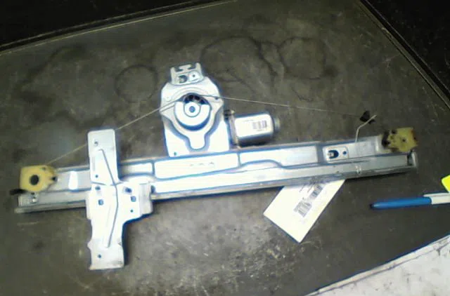 Mecanisme  moteur lève-glace avant droit Peugeot 207-207 (WA_, WC_) 1.4 16v (2006-2013) 3 portes occasion