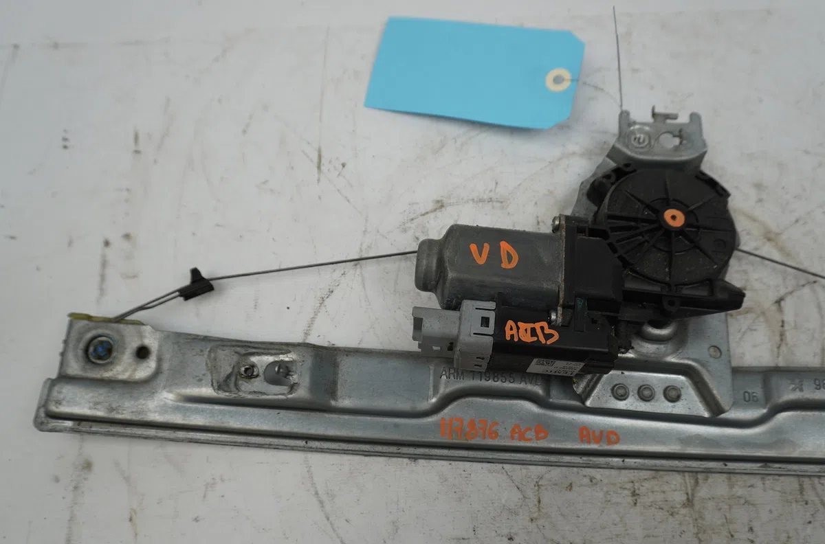 Mecanisme  moteur lève-glace avant droit Peugeot 207-207 (WA_, WC_) 1.6 16v (2006-2013) occasion