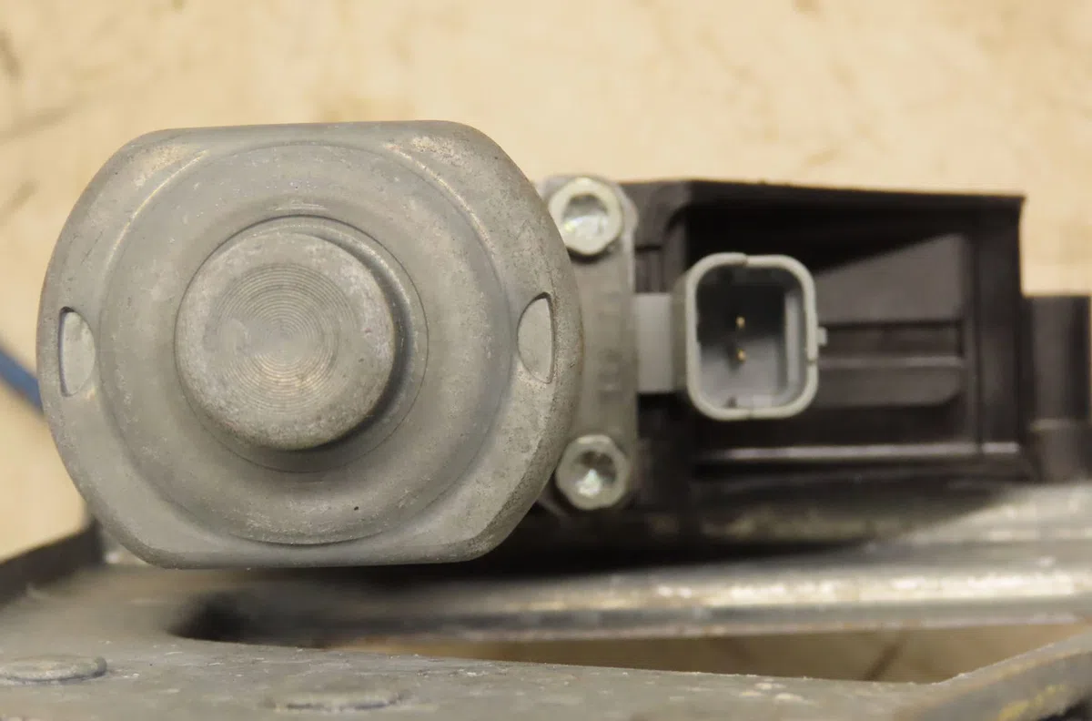 Mecanisme  moteur lève-glace avant droit Peugeot 208 I (CA_, CC_) 1.6 hdi (2012) 5 portes occasion