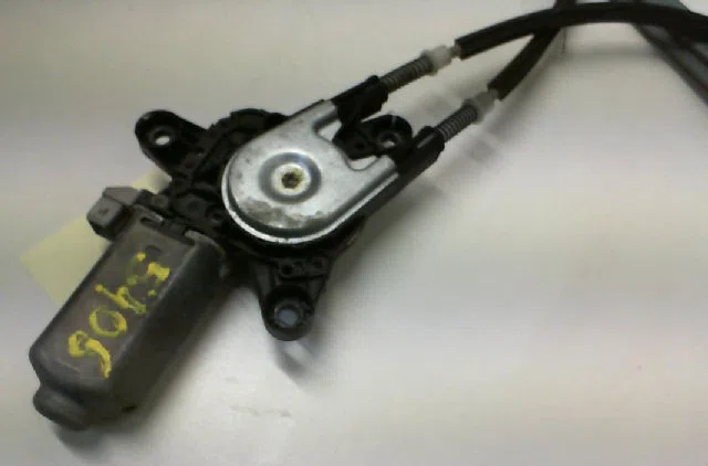 Mecanisme  moteur lève-glace avant droit PEUGEOT 306  1.9 D occasion