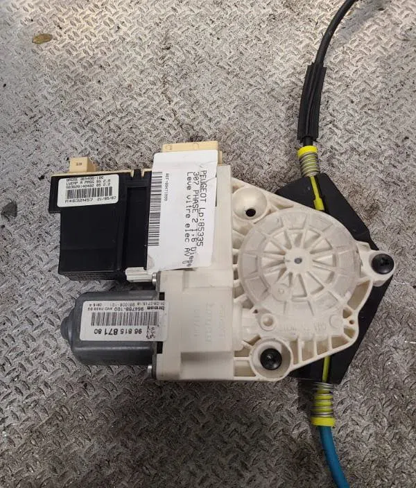 Mecanisme  moteur lève-glace avant droit PEUGEOT 307  307 PHASE 2 occasion
