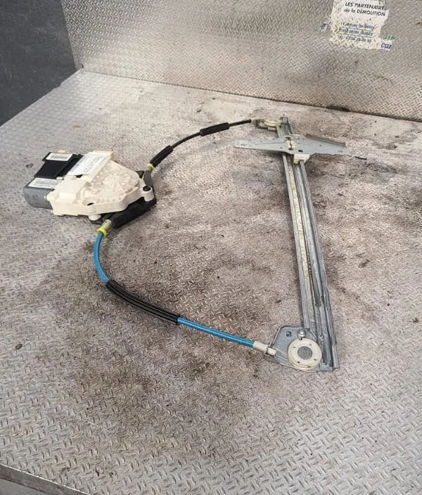 Mecanisme  moteur lève-glace avant droit PEUGEOT 307  307 PHASE 2 occasion